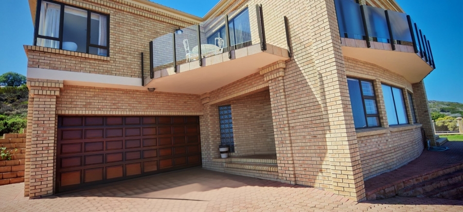3 Bedroom Property for Sale in Dana Bay Western Cape